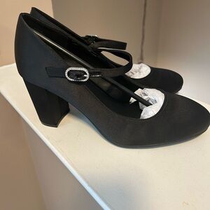 Torrid Black Mary Jane Chunky Heel Women's Shoes - 7.5 WW